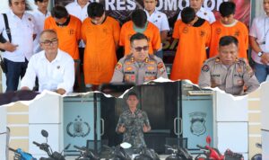 PhotoGrid_Site_1758538817489